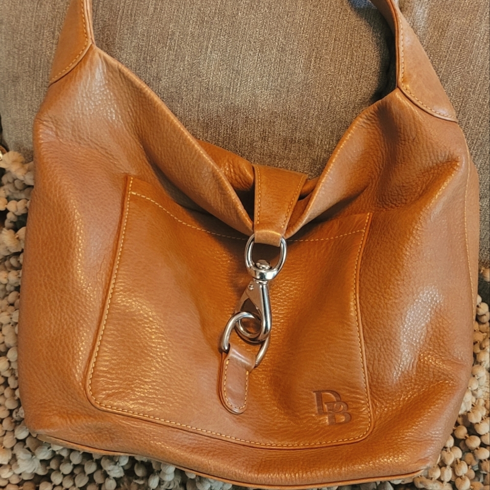 Dooney & Bourke